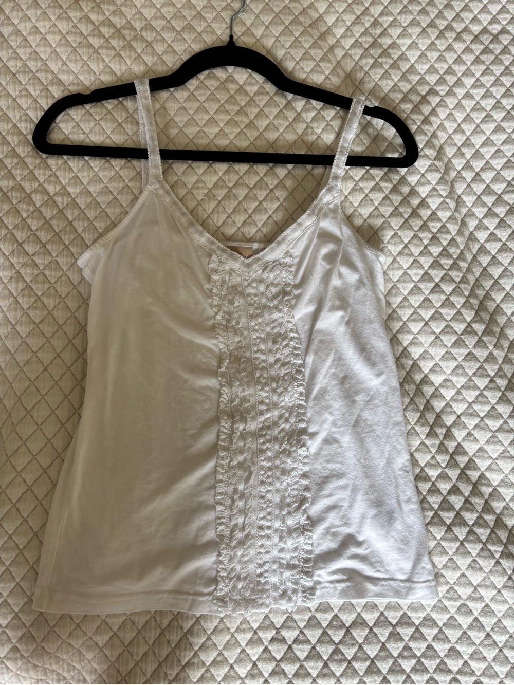 Lace-Trim White Camisole Tank Top - Classic Women's Layering